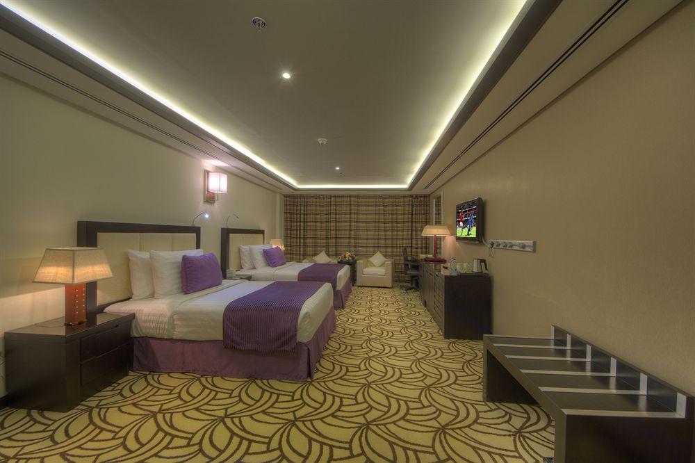 Raintree Rolla Hotel Dubaï Extérieur photo