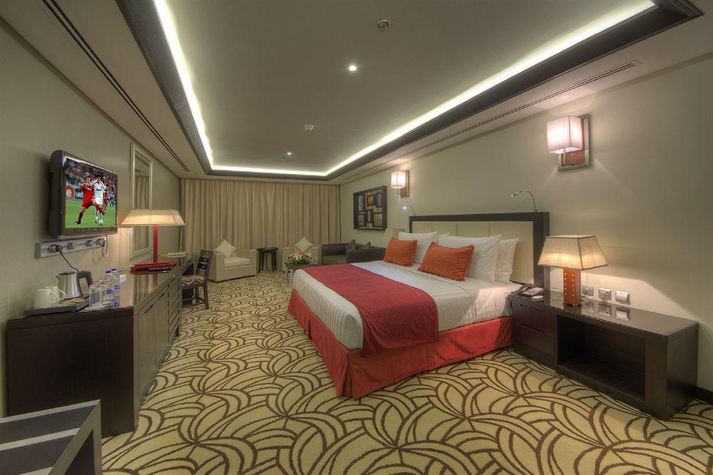 Raintree Rolla Hotel Dubaï Extérieur photo