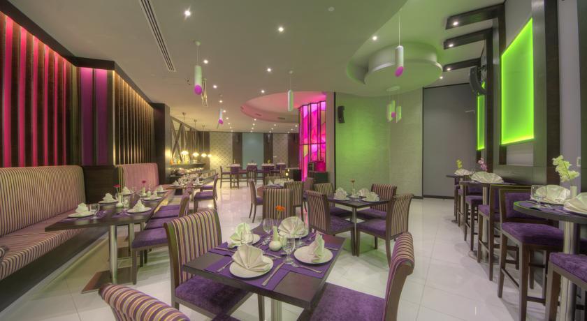 Raintree Rolla Hotel Dubaï Extérieur photo