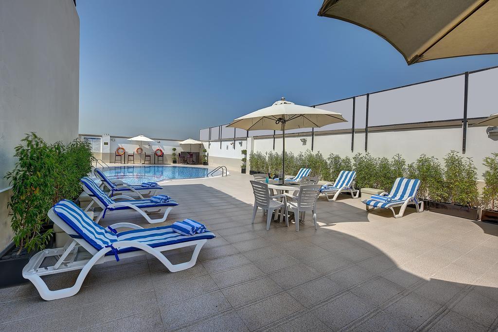 Raintree Rolla Hotel Dubaï Extérieur photo