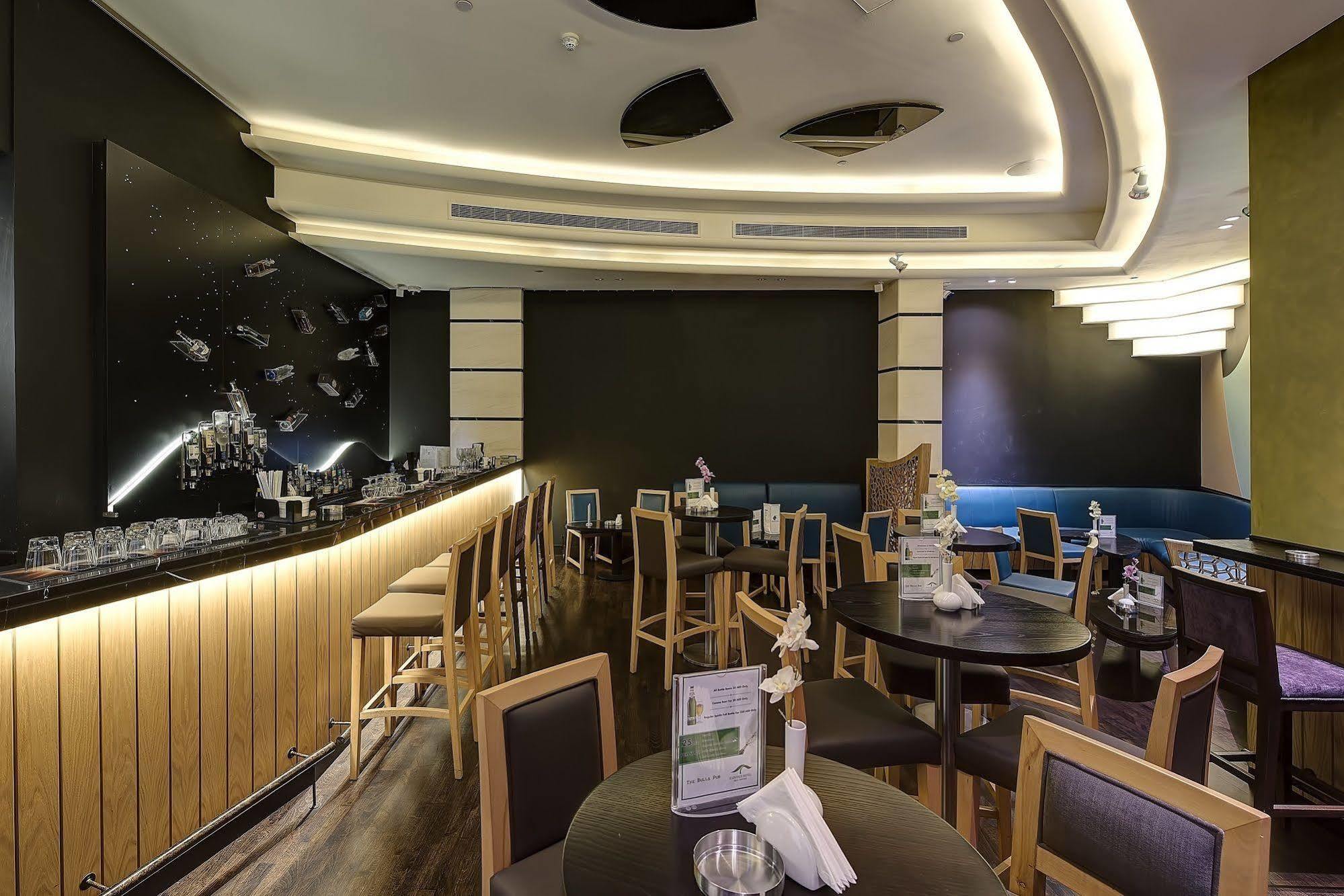 Raintree Rolla Hotel Dubaï Extérieur photo